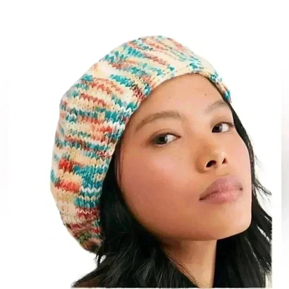 Free People Raspberry beret